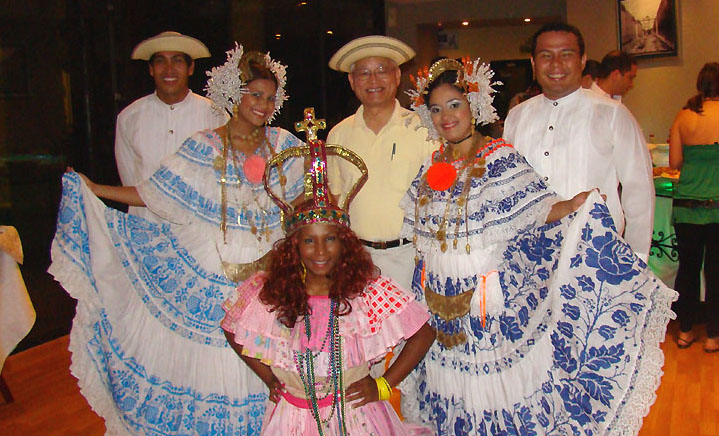 folklore dancers